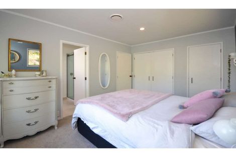 Photo of property in 8 Kemp Road, Kerikeri, 0230