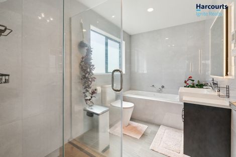 Photo of property in 28 Crossgar Road, Flat Bush, Auckland, 2019