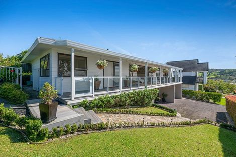 Photo of property in 19 Kahurangi Place, Snells Beach, 0920