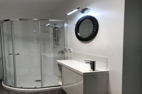 Photo of property in 172 Seddon Street, Pukekohe, 2120