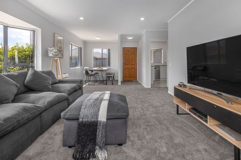 Photo of property in 21a Dennis Taylor Court, Paraparaumu, 5032