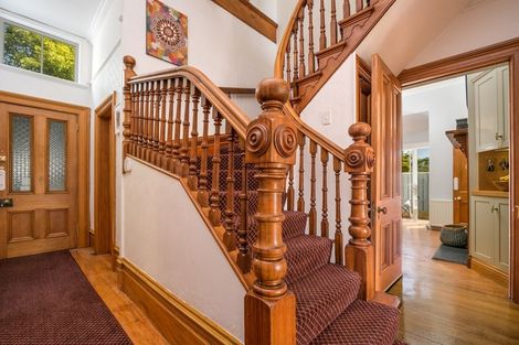 Photo of property in 209 Collingwood Street, Nelson South, Nelson, 7010