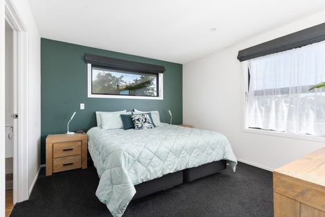 Photo of property in 19 Whincops Road, Halswell, Christchurch, 8025