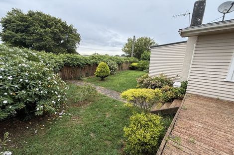 Photo of property in 14 Beatty Road, Pukekohe, 2120