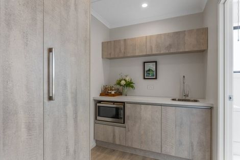 Photo of property in 4 Kanuka Grove, Kinloch, Taupo, 3377