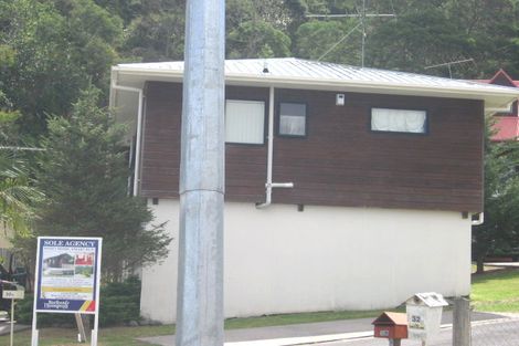 Photo of property in 1/30 Fernlea Rise, Bayview, Auckland, 0629