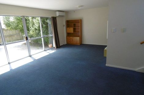 Photo of property in 2/72 Wainui Street, Riccarton, Christchurch, 8041
