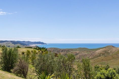 Photo of property in 63 Waipuka Road, Waimarama, Havelock North, 4294