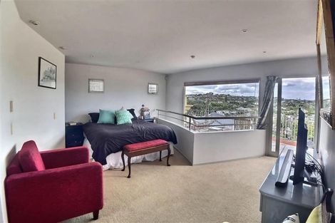 Photo of property in 2/55 East Coast Road, Milford, Auckland, 0620