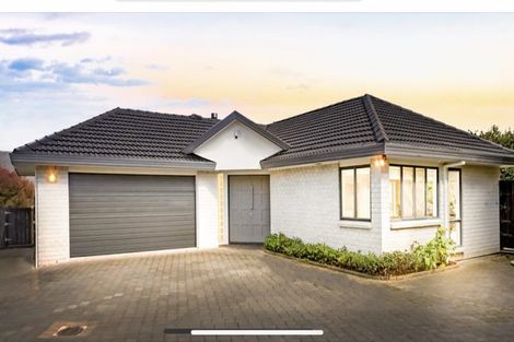 Photo of property in 37 Rochester Crescent, Somerville, Auckland, 2014