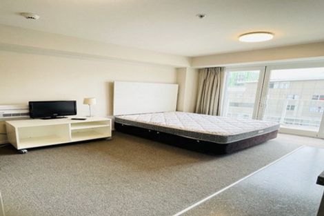 Photo of property in The Peak Apartments, 1001/170 Taranaki Street, Te Aro, Wellington, 6011