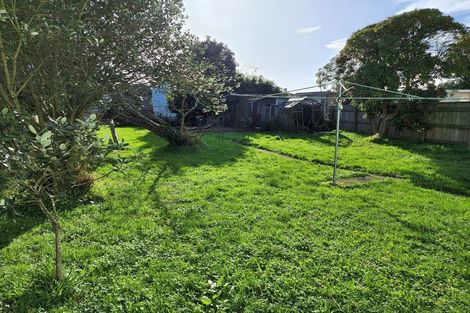 Photo of property in 51 Durham Crescent, Fairfield, Lower Hutt, 5011