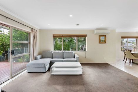 Photo of property in 22 Westview Court, Somerville, Auckland, 2014