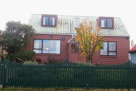 Photo of property in 15 Heath Grove, Waiwhetu, Lower Hutt, 5010