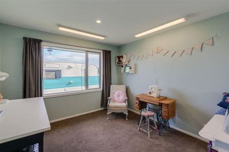 Photo of property in 1378 Poyntzs Road, West Eyreton, Rangiora, 7475