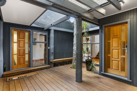 Photo of property in 186b Woodlands Park Road, Titirangi, Auckland, 0604