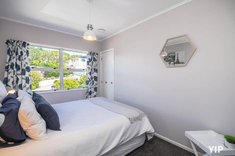 Photo of property in 43 Carluke Street, Paparangi, Wellington, 6037