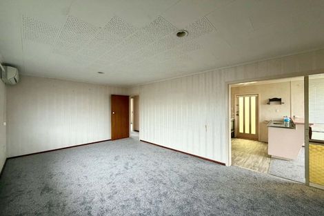 Photo of property in 14 Huatoki Street, Vogeltown, New Plymouth, 4310