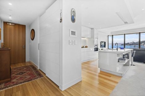 Photo of property in Clyde Quay Wharf, 1a/7 Clyde Quay Wharf, Te Aro, Wellington, 6011