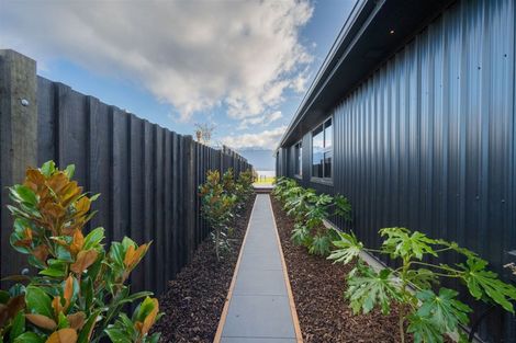 Photo of property in 70 South Arm Drive, Te Anau, 9600