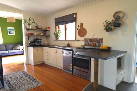 Photo of property in 8874 Paeroa Kopu Road, Puriri, Thames, 3578