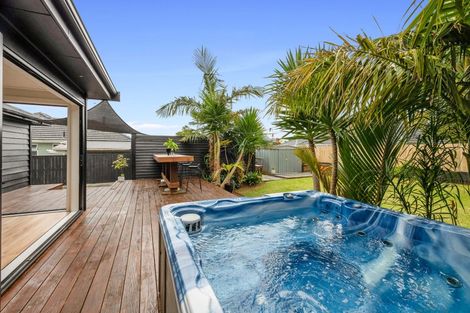 Photo of property in 145 Seaview Road, Westown, New Plymouth, 4310