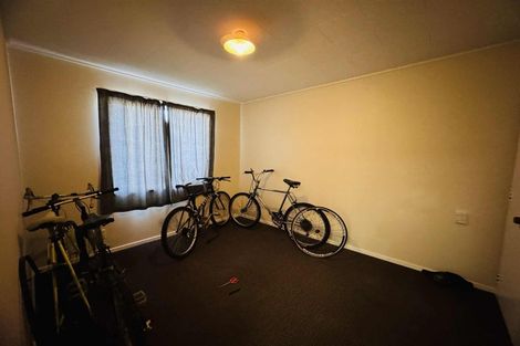 Photo of property in 13c Colombo Street, Hokowhitu, Palmerston North, 4410
