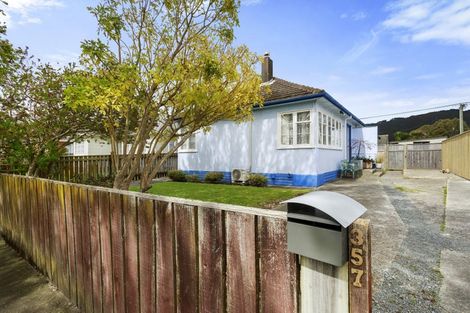 Photo of property in 357 Cambridge Terrace, Naenae, Lower Hutt, 5011