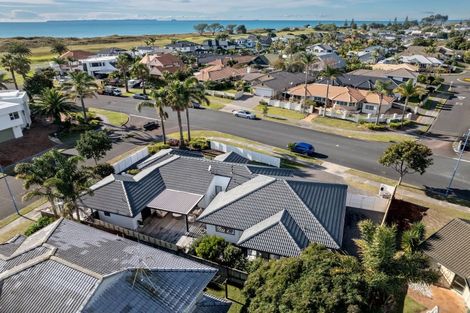 Photo of property in 16 Palm Beach Boulevard, Papamoa Beach, Papamoa, 3118