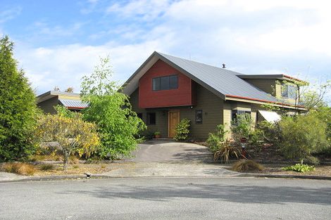 Photo of property in 4 Moreland Place, Mapua, 7005