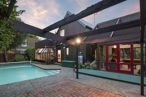 Photo of property in 25 Ilam Road, Upper Riccarton, Christchurch, 8041