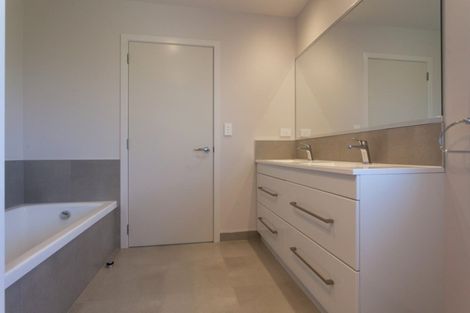 Photo of property in 10 Tucker Close, Leamington, Cambridge, 3432