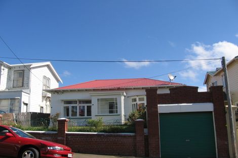 Photo of property in 8 Levy Street, Mount Victoria, Wellington, 6011