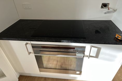 Photo of property in 6 Brighton Terrace, Murrays Bay, Auckland, 0630