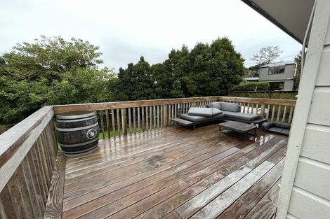 Photo of property in 77 Vipond Road, Stanmore Bay, Whangaparaoa, 0932