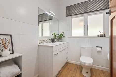 Photo of property in 26 Thomson Street, West End, Palmerston North, 4412