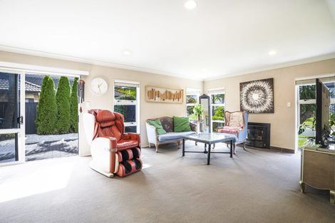 Photo of property in 3 Girvan Terrace, Wattle Downs, Auckland, 2103