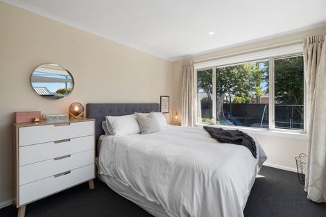 Photo of property in 32 Wyn Street, Hoon Hay, Christchurch, 8025