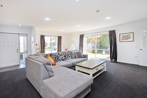 Photo of property in 16 Hoffman Court, Waikiwi, Invercargill, 9810