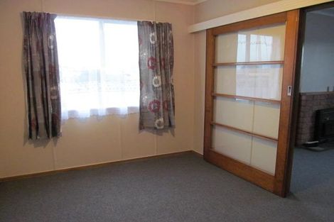 Photo of property in 1 Yates Street, Otaki Beach, Otaki, 5512