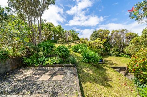 Photo of property in 46 Maungaraki Road, Korokoro, Lower Hutt, 5012