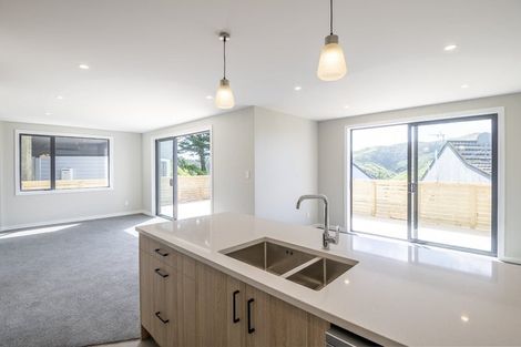 Photo of property in 69 Cunliffe Street, Churton Park, Wellington, 6037