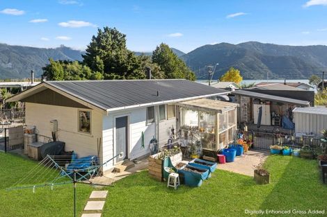 Photo of property in 1/105 Main Rd Havelock, Havelock, 7100