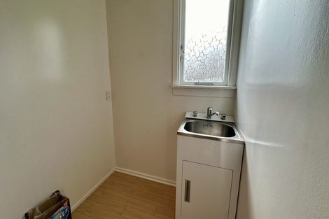 Photo of property in 112 Whitney Street, New Windsor, Auckland, 0600