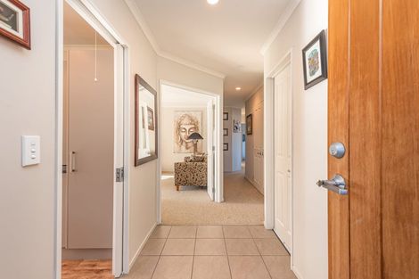 Photo of property in 7e Olivea Place, Oxford, 7430