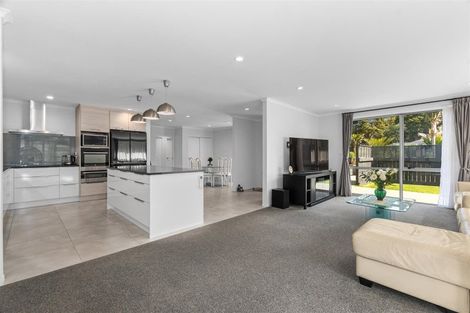 Photo of property in 12 Tieke Place, Horahora, Whangarei, 0110