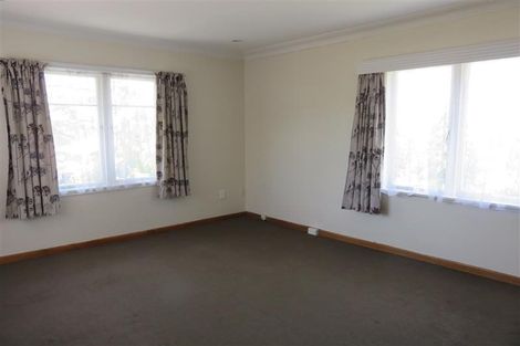 Photo of property in 17 Oreil Avenue, West Harbour, Auckland, 0618