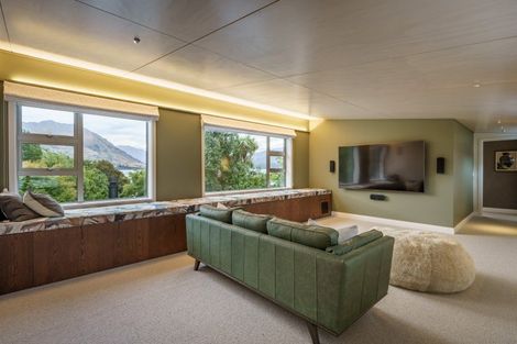 Photo of property in 31b Aubrey Road, Wanaka, 9305