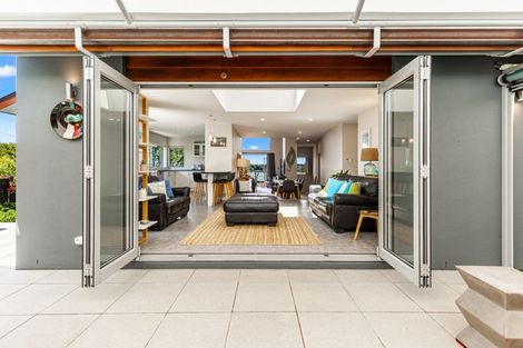 Photo of property in 12 Orne Street, Torbay, Auckland, 0630