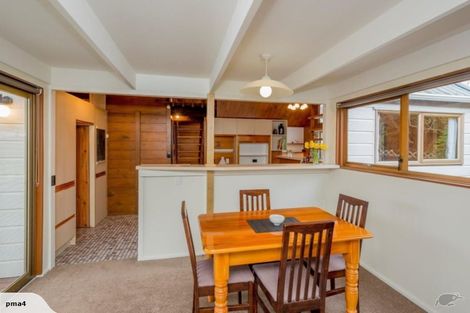 Photo of property in 24 Park Avenue, Waikanae, 5036